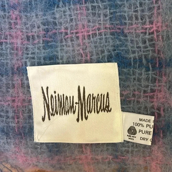 Neiman Marcus Scotland Wool Mohair Knit Colorful Plaid Throw Blanket - Picture 3 of 6